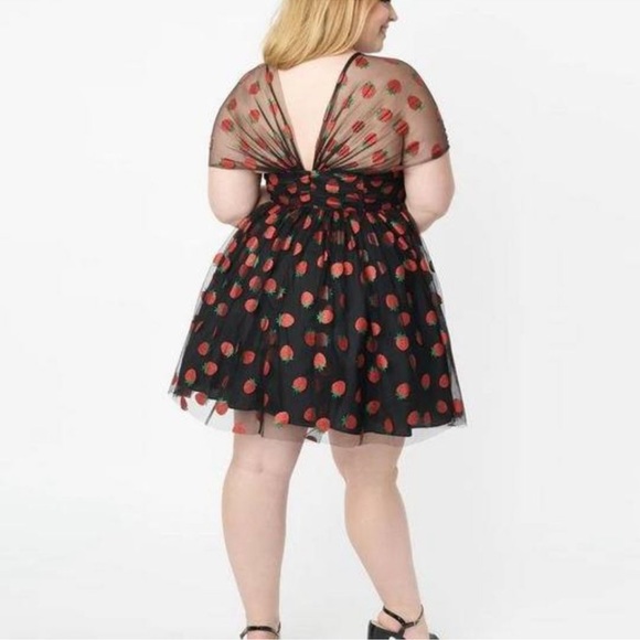 NWT unique vintage pinup glitter strawberry dress sz L - Picture 3 of 6